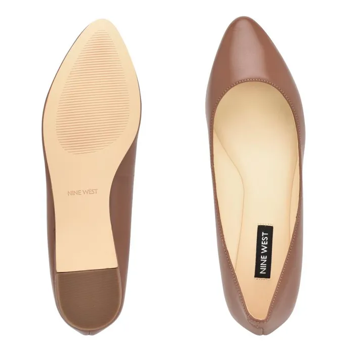 Speakup Almond Toe Flats Dark Tan Leather Women Nine West Flats and Loafers