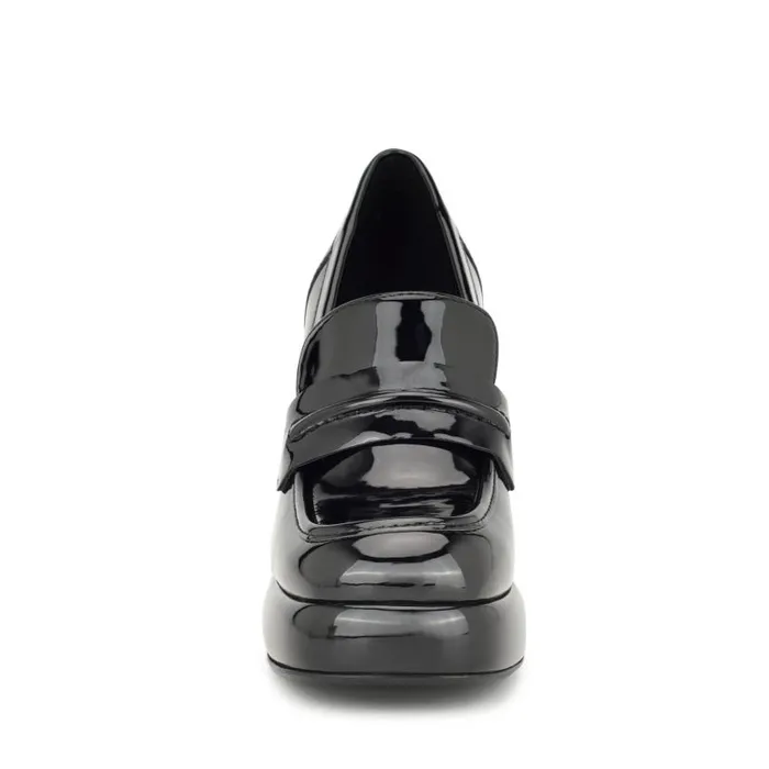 Verge Casual Moc Loafers Black Women Nine West Flats and Loafers