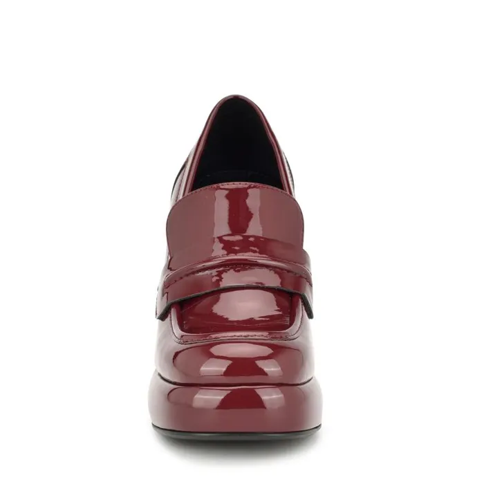 Verge Casual Moc Loafers Medium Red Women Nine West Flats and Loafers