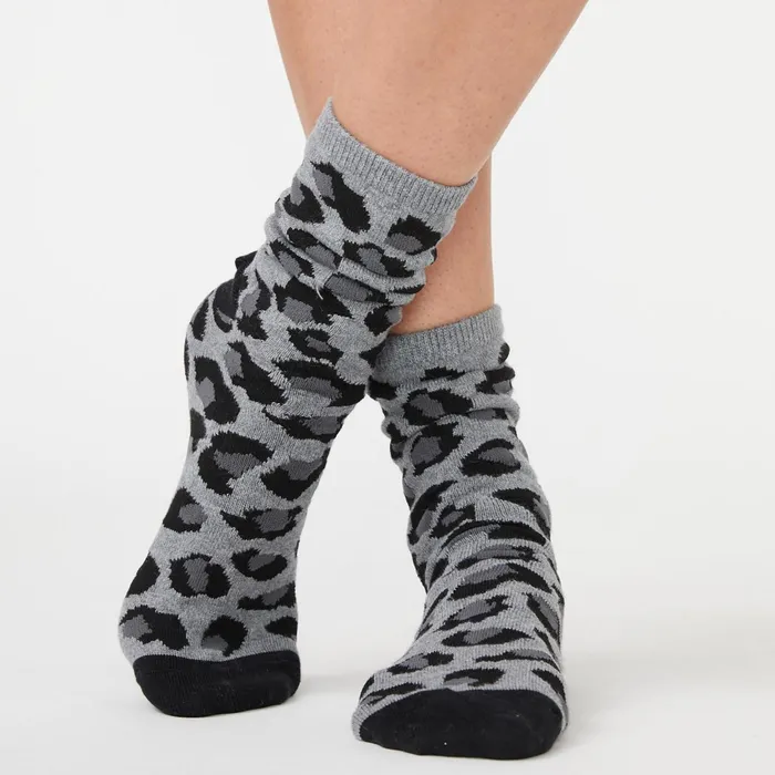 Women Accessories MONROW Leopard Calf Socks Heather Grey