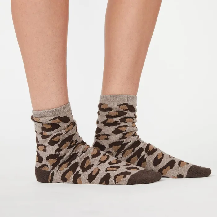 Women Accessories MONROW Leopard Calf Socks Iced Coffee