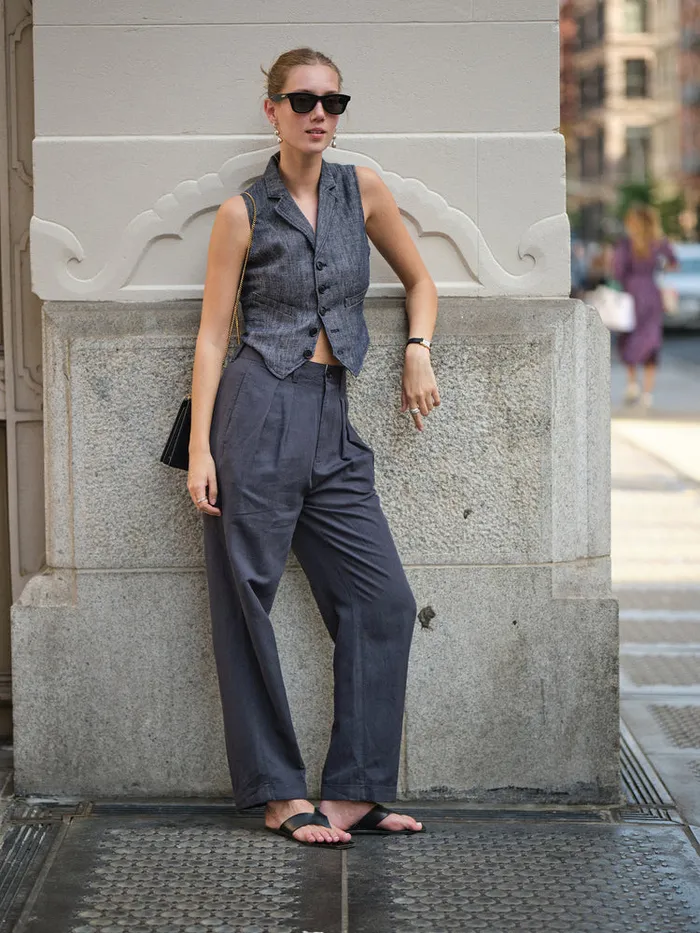 Women Alex Mill Shirts Tops Suitish Vest In Linen Herringbone