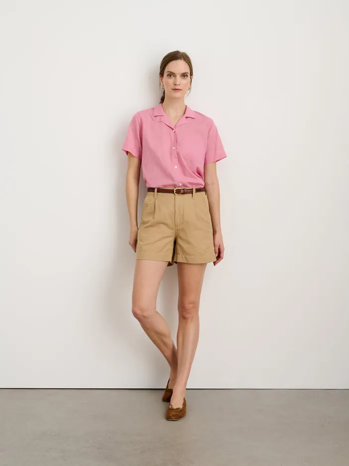 Women Alex Mill Shorts Pleated Shorts In Twill Vintage Khaki