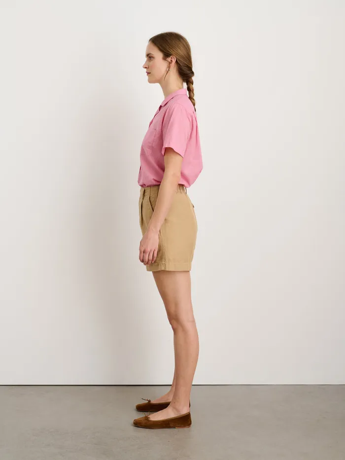 Women Alex Mill Shorts Pleated Shorts In Twill Vintage Khaki