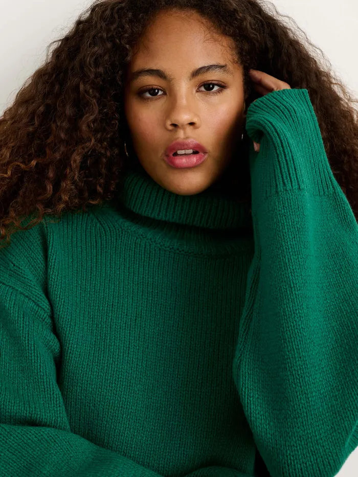 Women Alex Mill Sweaters Betty Turtleneck In Wool Evergreen