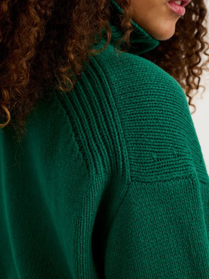 Women Alex Mill Sweaters Betty Turtleneck In Wool Evergreen