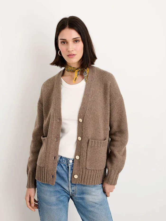 Women Alex Mill Sweaters Emma Cardigan In Lambswool Tiramisu