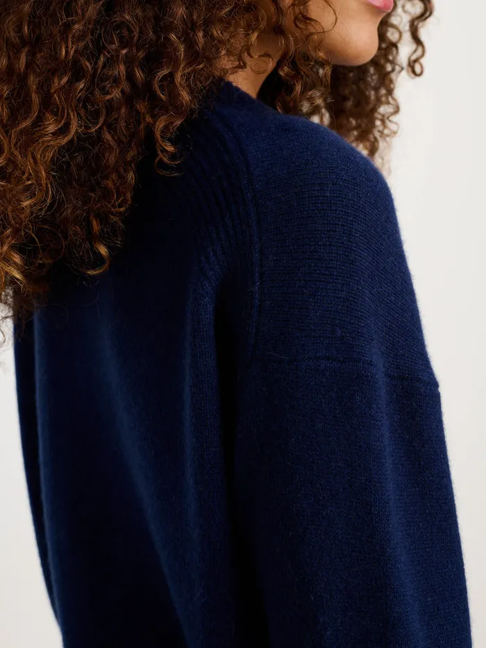 Women Alex Mill Sweaters Rowan VNeck In Cashmere Midnight Navy