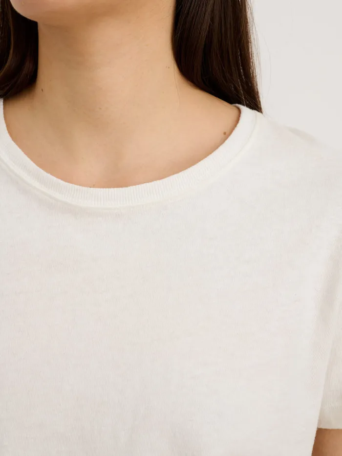 Women Alex Mill Tees Tanks Scout Crewneck Tee In Vintage Wash Off White