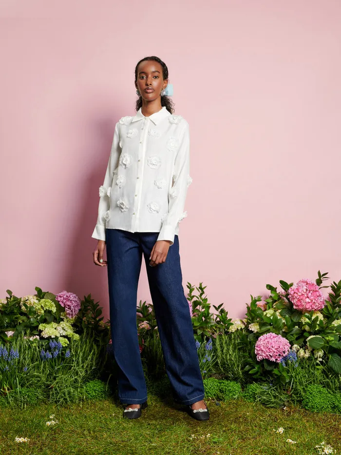 Women DREAM Valley Flower Embellished Shirt Pearled Ivory Sister Jane Tops