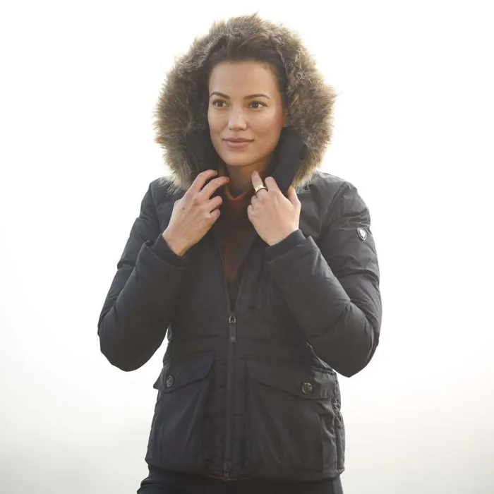 Women Jackets and Vests Ariat Clairborne Down Jacket Black Women Jackets and Vests Ariat Clairborne Down Jacket Black