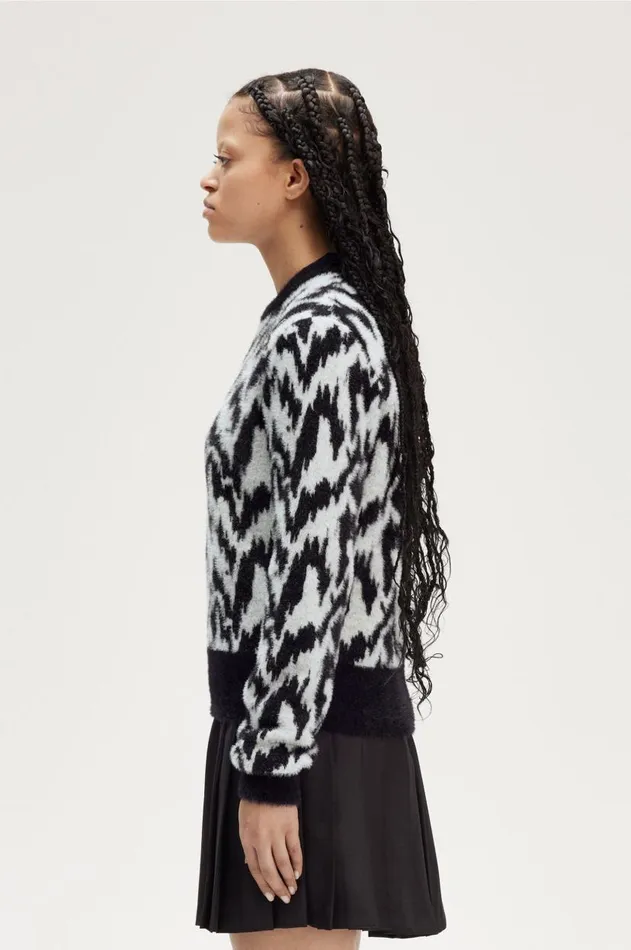 Women Knitwear Fred Perry Animal Jacquard Jumper Ecru