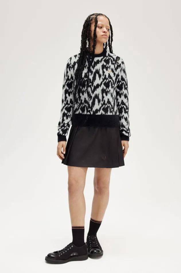 Women Knitwear Fred Perry Animal Jacquard Jumper Ecru