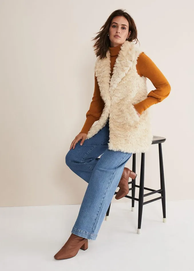 Women Phase Eight Coats Annie Faux Fur Gilet Cream