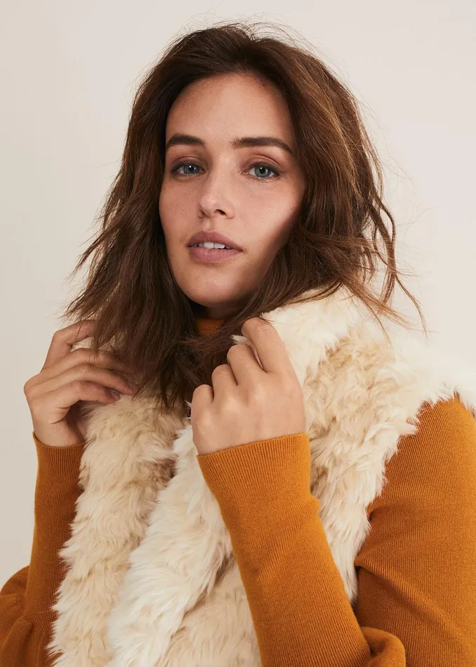 Women Phase Eight Coats Annie Faux Fur Gilet Cream