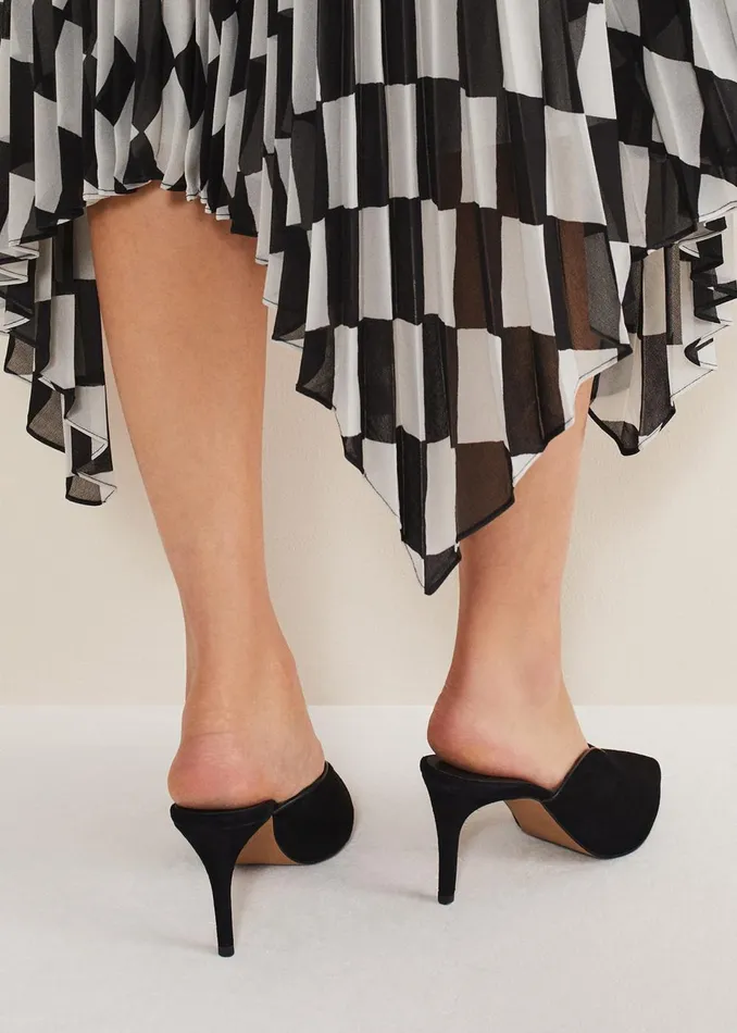 Women Phase Eight Heels V Front Mule Shoe Black