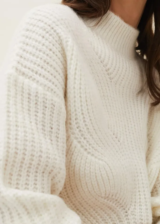 Women Phase Eight Knitwear Ruby Fluffy Decorative Open Stitch Jumper White