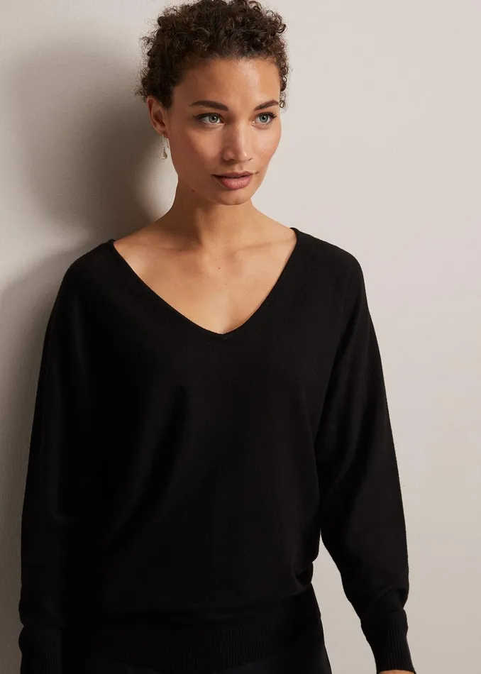 Women Phase Eight Knitwear Senita Fine Knit VNeck Jumper Black