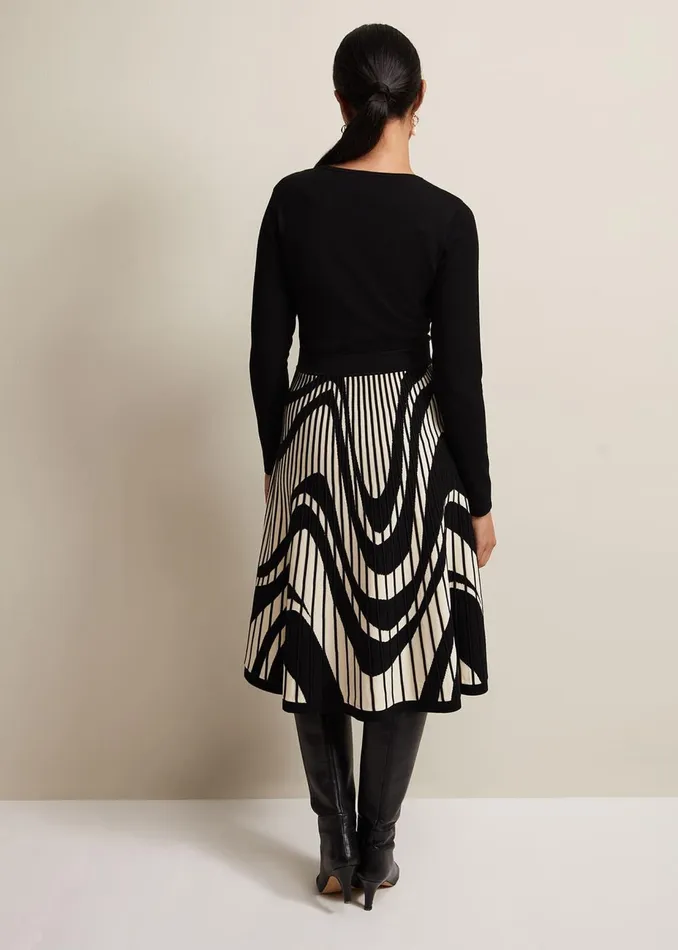 Women Phase Eight Petite Dresses Petite Silvia Fit And Flare Dress Blackivory