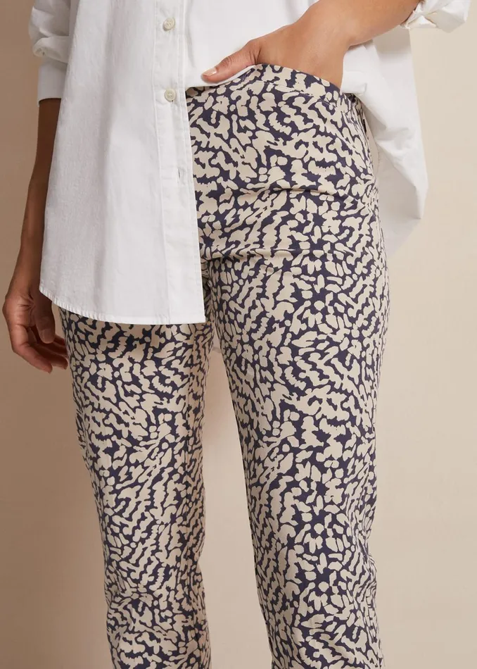 Women Phase Eight Trousers Carmella Printed Straight Leg Trousers Carbonwhite