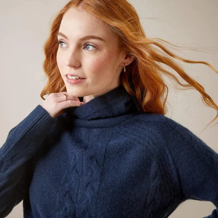 Women Sweaters and Cardigans Ariat Novato Sweater Navy Heather Women Sweaters and Cardigans Ariat Novato Sweater Navy Heather