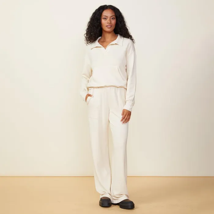 Women Sweats MONROW Supersoft Fleece Patch Pocket Sweat Off White