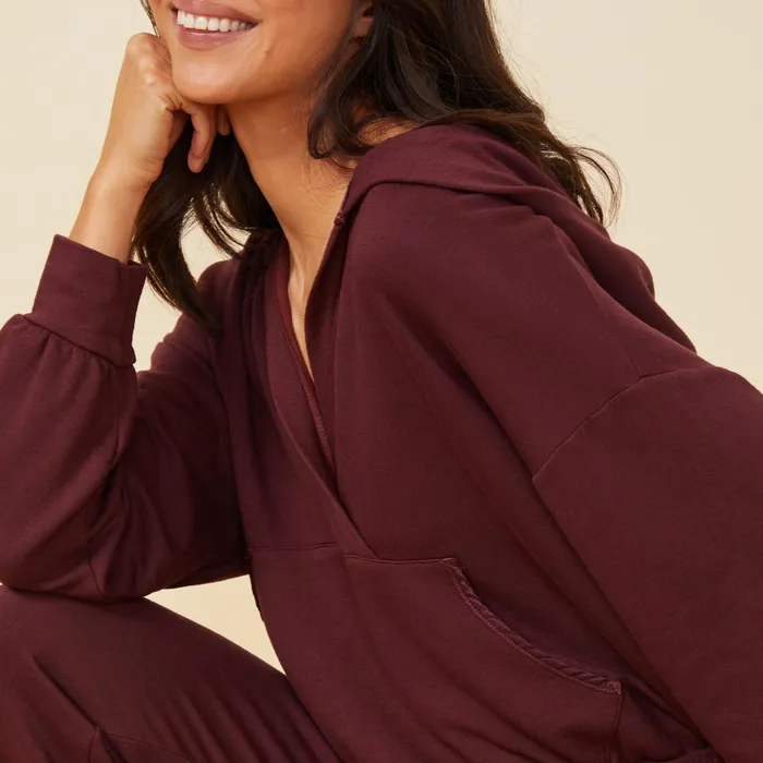 Women Sweatshirts MONROW Supersoft Fleece V Hoody With Silky Piping Merlot