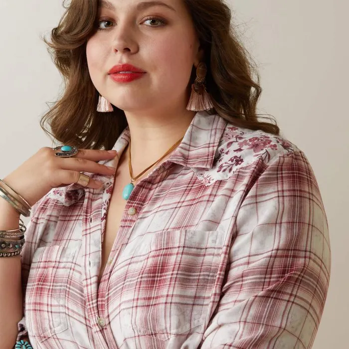 Women TShirts and Tops Ariat Billie Jean Shirt Willa Plaid Floral Women TShirts and Tops Ariat Billie Jean Shirt Willa Plaid Floral