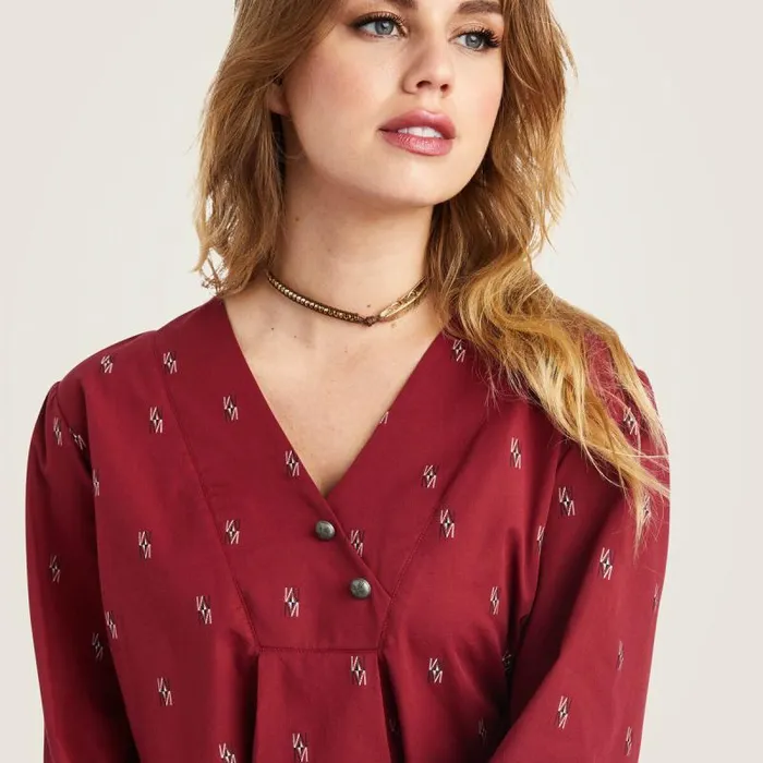 Women TShirts and Tops Ariat Peasant Top Chimayo Blouse Chimayo Dobby Women TShirts and Tops Ariat Peasant Top Chimayo Blouse Chimayo Dobby