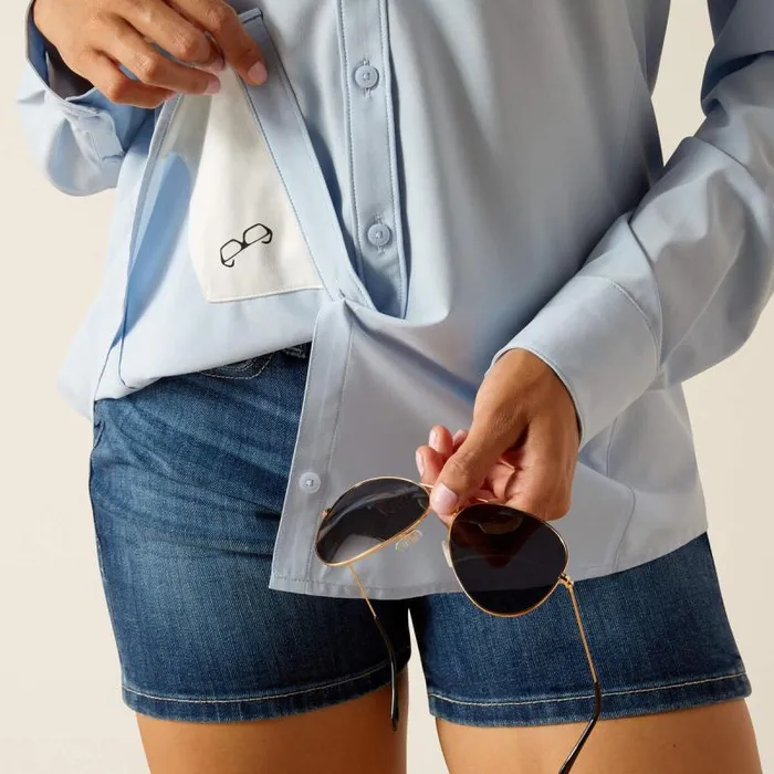 Women TShirts and Tops Ariat VentTEK Stretch Shirt Chambray Blue Women TShirts and Tops Ariat VentTEK Stretch Shirt Chambray Blue
