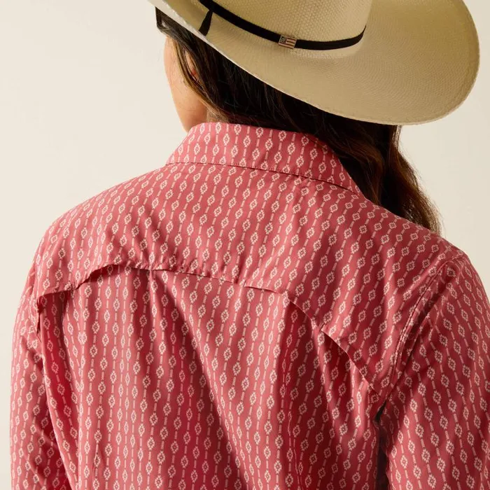 Women TShirts and Tops Ariat VentTEK Stretch Shirt Lyla Geo Stripe Print Women TShirts and Tops Ariat VentTEK Stretch Shirt Lyla Geo Stripe Print