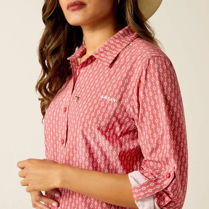 Women TShirts and Tops Ariat VentTEK Stretch Shirt Lyla Geo Stripe Print Women TShirts and Tops Ariat VentTEK Stretch Shirt Lyla Geo Stripe Print