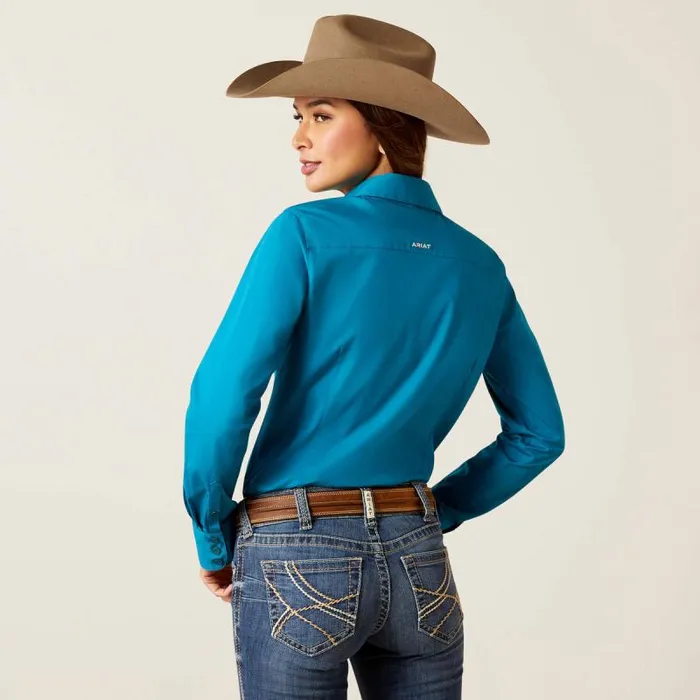 Women TShirts and Tops Ariat Wrinkle Resist Team Kirby Stretch Shirt Crystal Teal