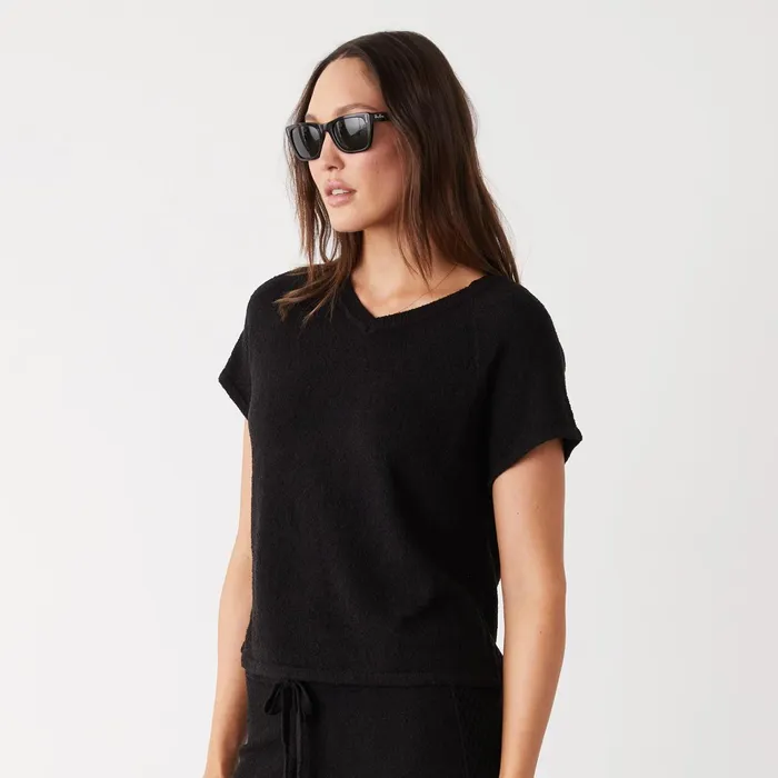 Women Tees MONROW Boucle Knit Vneck Black