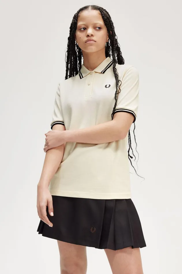 Women The Fred Perry Shirt Fred Perry G3600 Ecrumetallic Blackmetallic Black