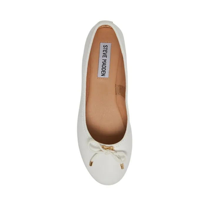 Womens Blossoms White Leather Steve Madden Loafers and Flats