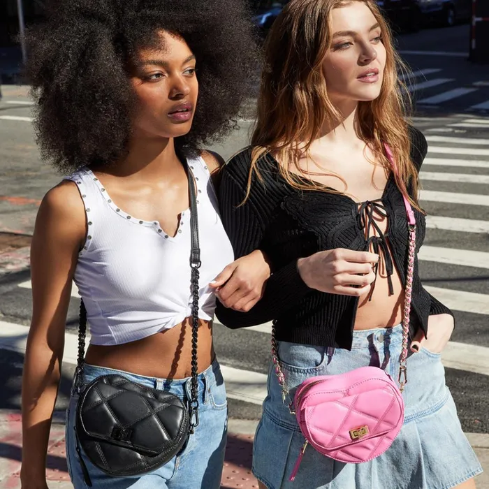 Womens Blover BlackBlack Steve Madden Crossbody Bags