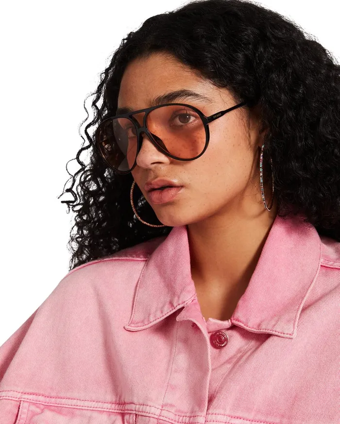 Womens Decker Sunglasses Black Steve Madden Sunglasses