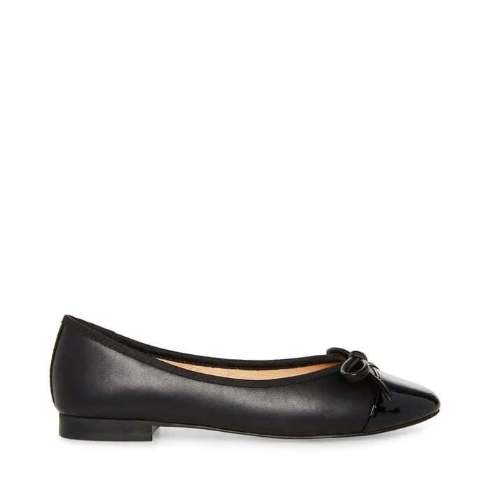 Womens Ellison Black Leather Steve Madden Loafers and Flats