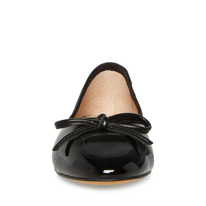 Womens Ellison Black Leather Steve Madden Loafers and Flats