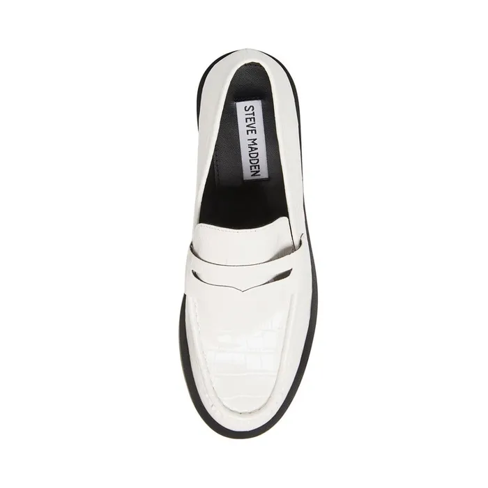 Womens Goodman White Crocodile Steve Madden Loafers and Flats