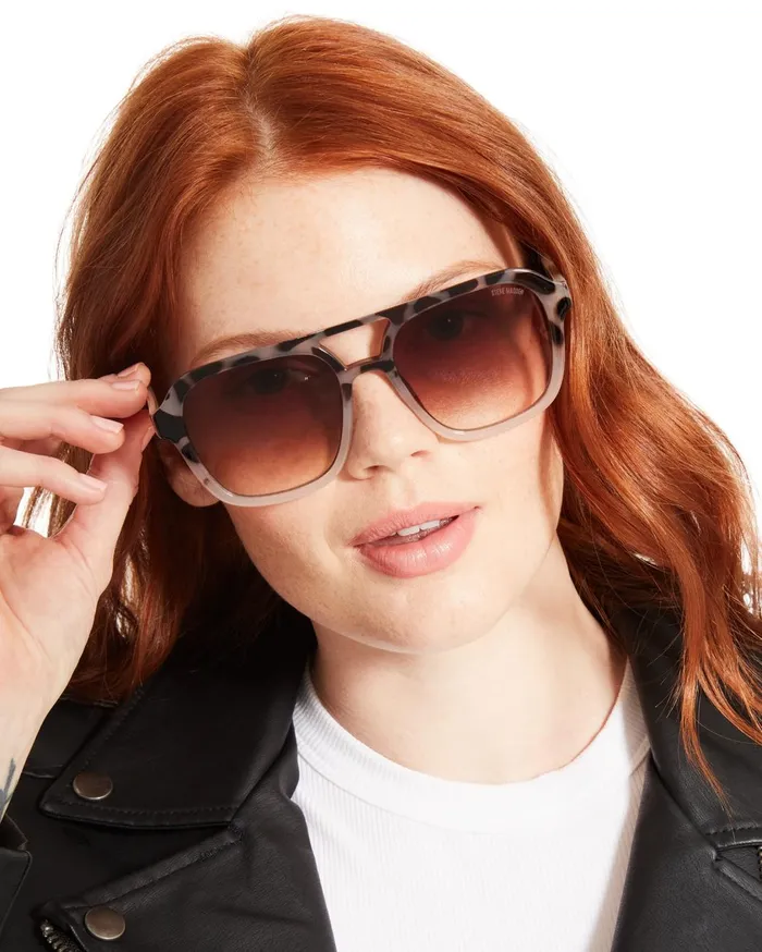 Womens Jace Sunglasses Tortoise Steve Madden Sunglasses